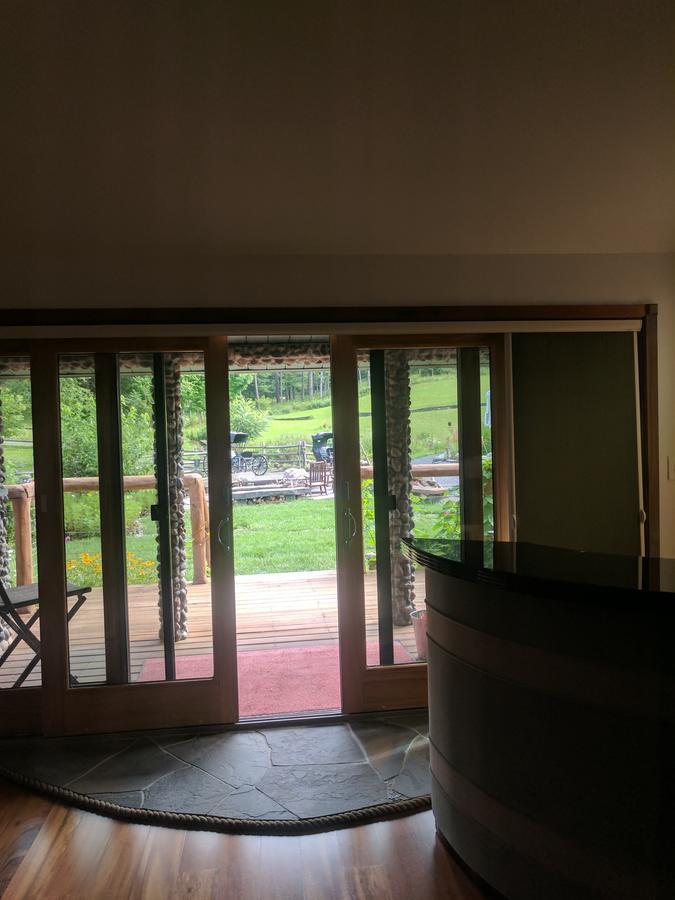 New Park Retreat Hotell Ithaca Rum bild